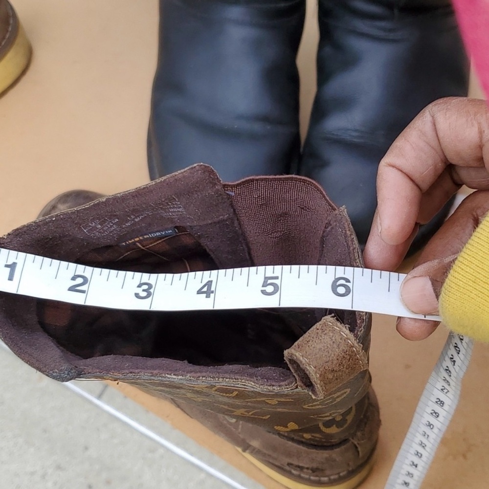 Timberland custom boots with Louis Vuitton detail - Picture 4 of 11